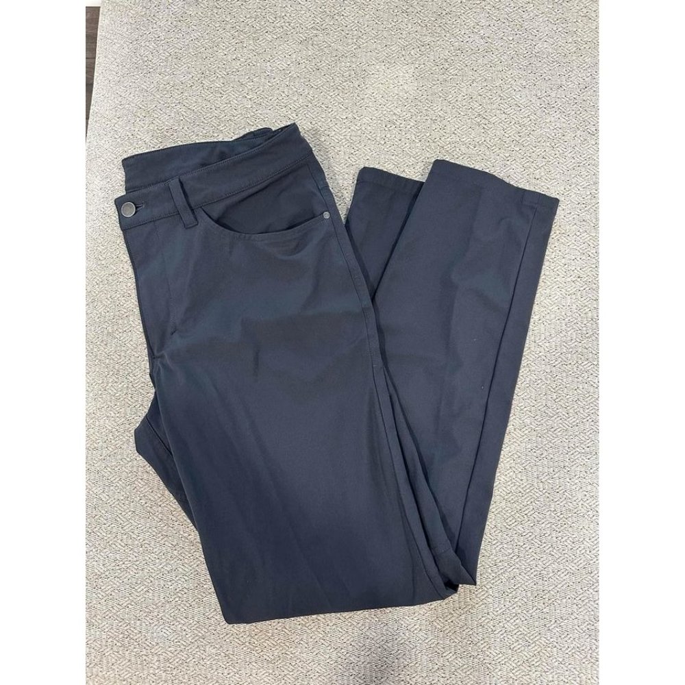 Lululemon ABC Slim-Fit Pant 33 Waist 32 Inseam